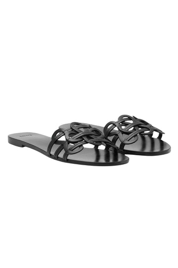 Leather sandals with intertwined strap